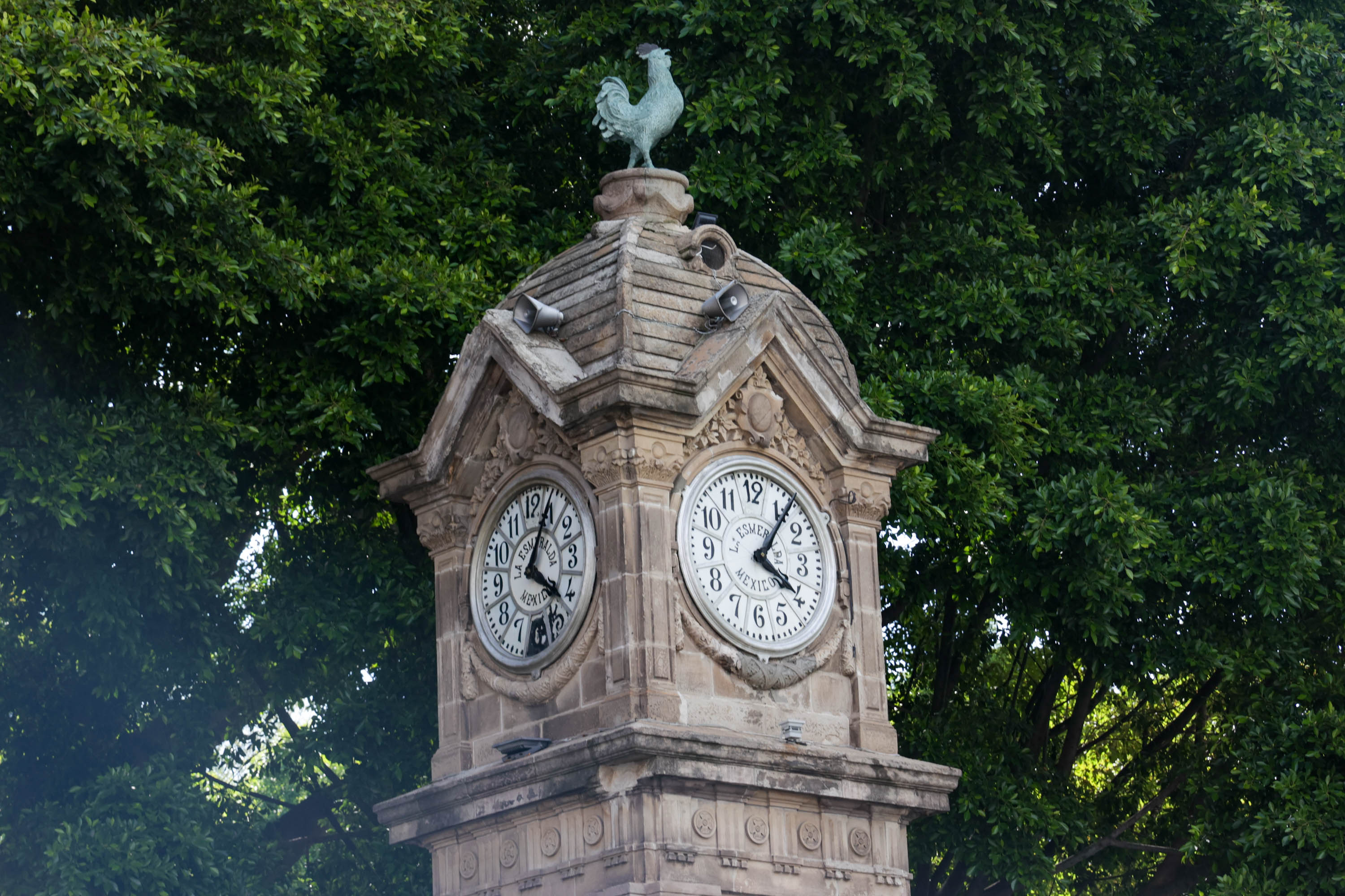 VIDEO Reloj de El Gallito un regalo francés