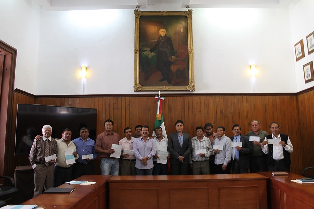 Entregan participaciones a 13 juntas auxiliares de San Pedro Cholula