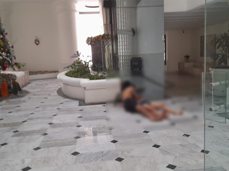 Por pánico del sismo mujer se lanza de segundo piso de hotel en Acapulco