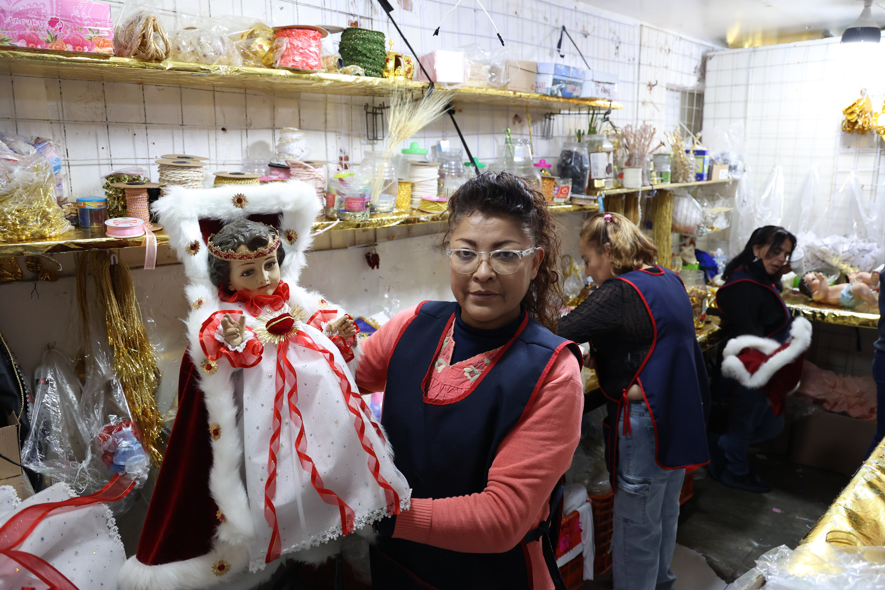 VIDEO La tradición de vestir Niño Dios para este 2 de febrero