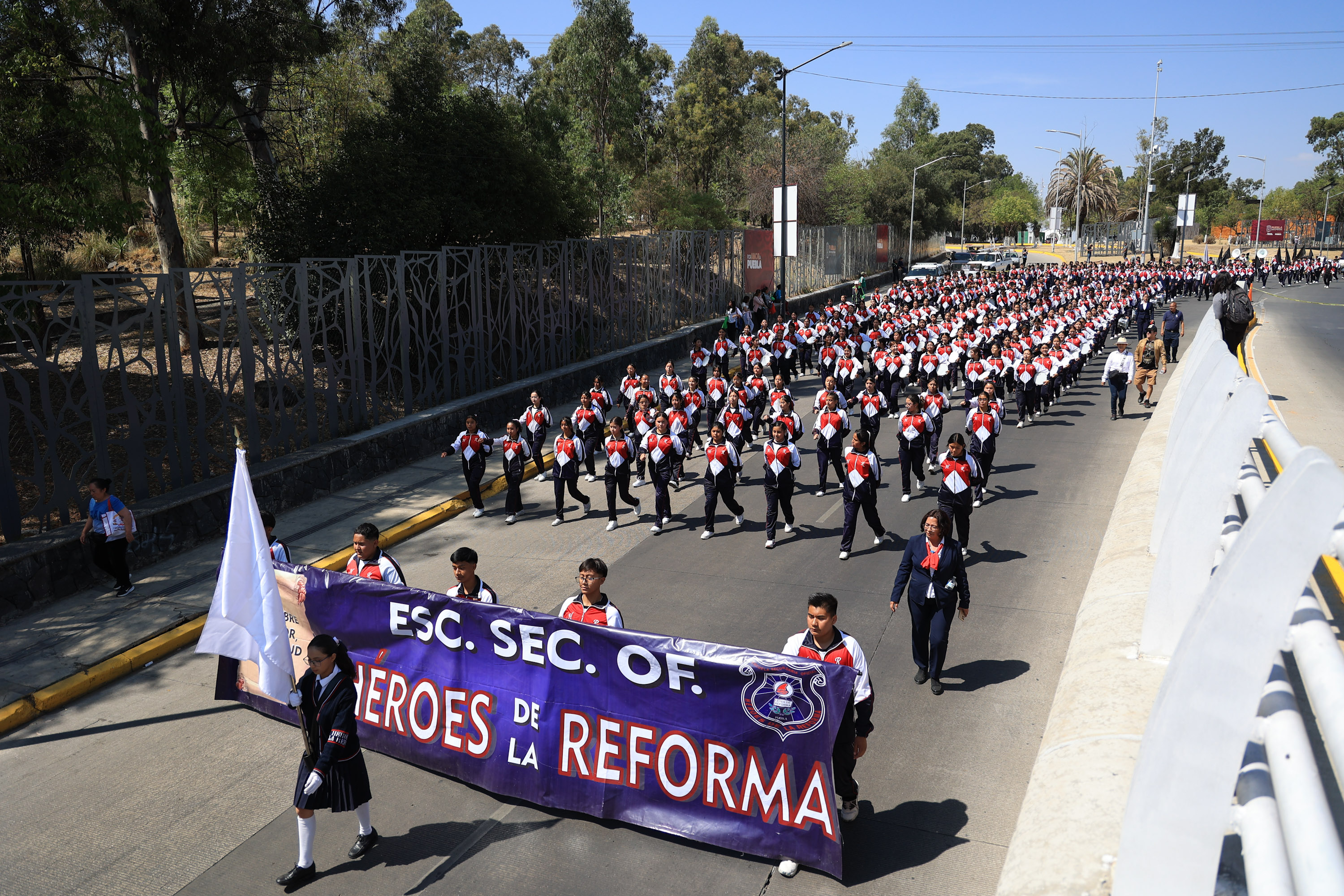 VIDEO Se lleva a cabo Pase de Revista previo al desfile del 5 de Mayo