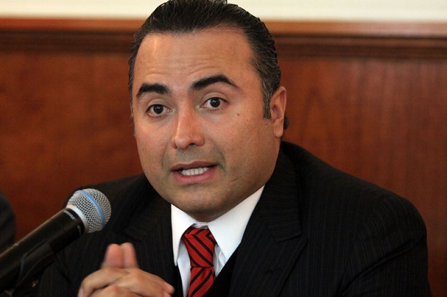 ¿Candidato? Estoy enfocado a ser auditor, responde Villanueva Lomelí