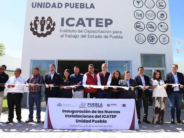 Céspedes inaugura nueva unidad del ICATEP