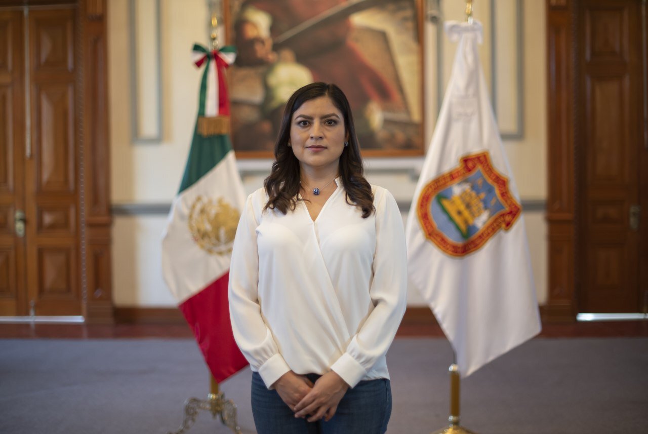 Amonestarán a Claudia Rivera por usar imagen de AMLO