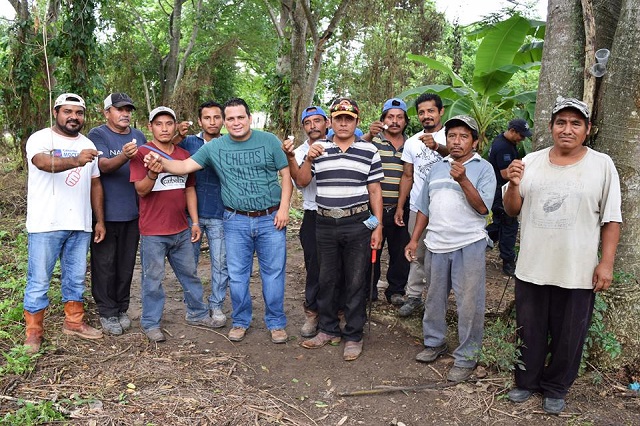 Edil regala 12 terrenos públicos a empleados de Venustiano Carranza