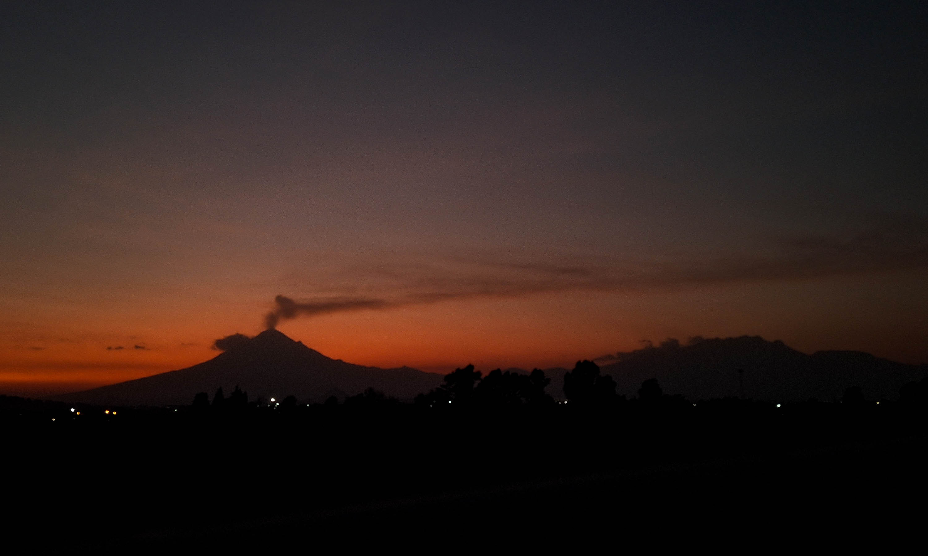 VIDEO Despedida del último lunes del 2024 con un atardecer espectacular