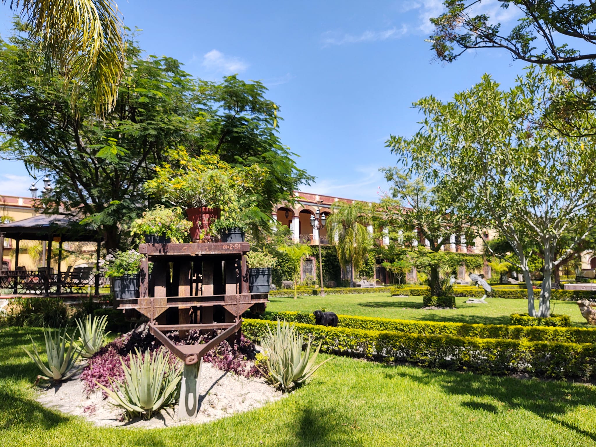 Dueño de ex hacienda de Rijo en Tilapa, investigado por lavado de dinero  