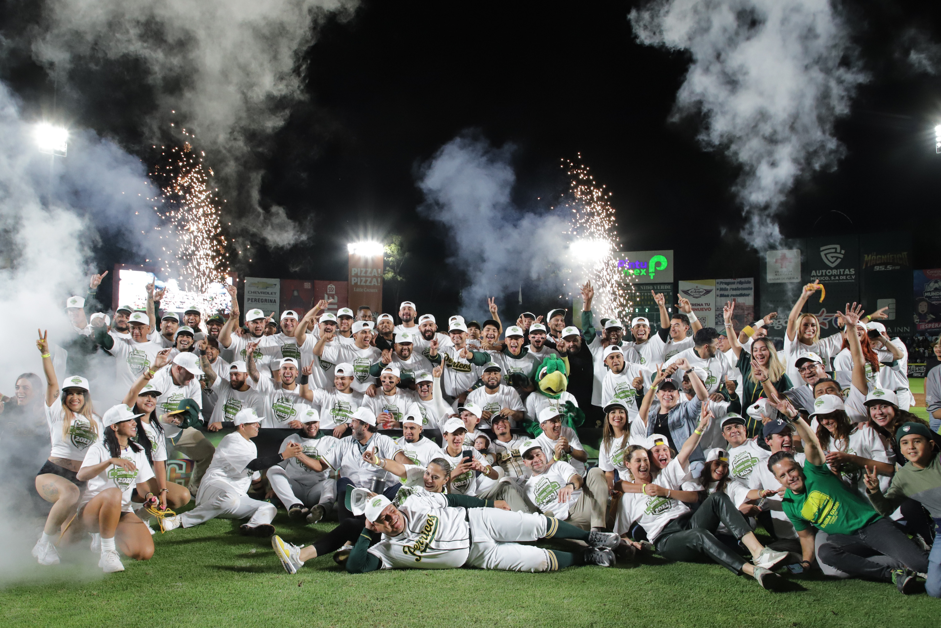 El campeón Pericos inicia contra Diablos Rojos