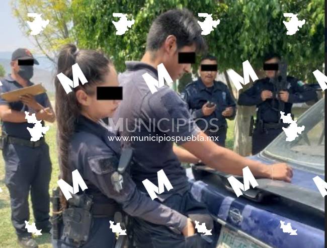 Cae delincuente disfrazado de policía en Fraccionamiento El Rosario en Tehuacán  