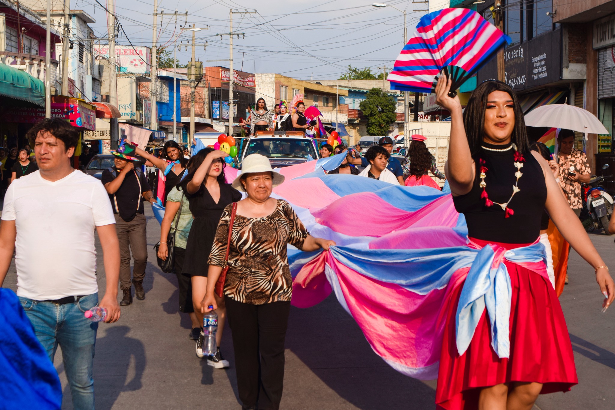 En Izúcar realizan segunda marcha del orgullo LGBTTTIQ+ 