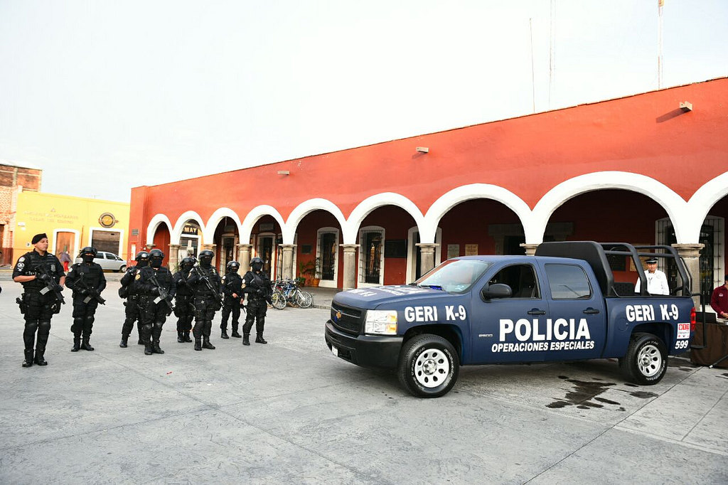 Equipa San Pedro Cholula a policías y brigadas para contingencia