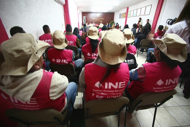 INE contratará 2 mil 200 capacitadores en Puebla