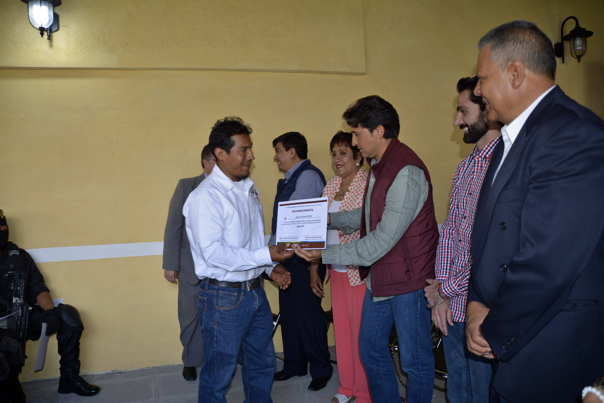 Premia gobierno de San Pedro Cholula a colaboradores