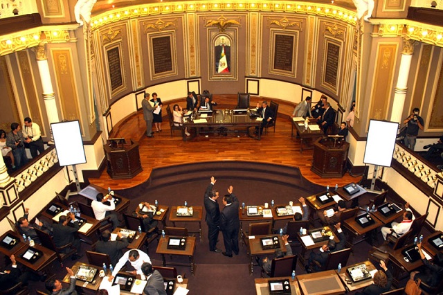 Aprueba Congreso tres institutos propuestos por Barbosa