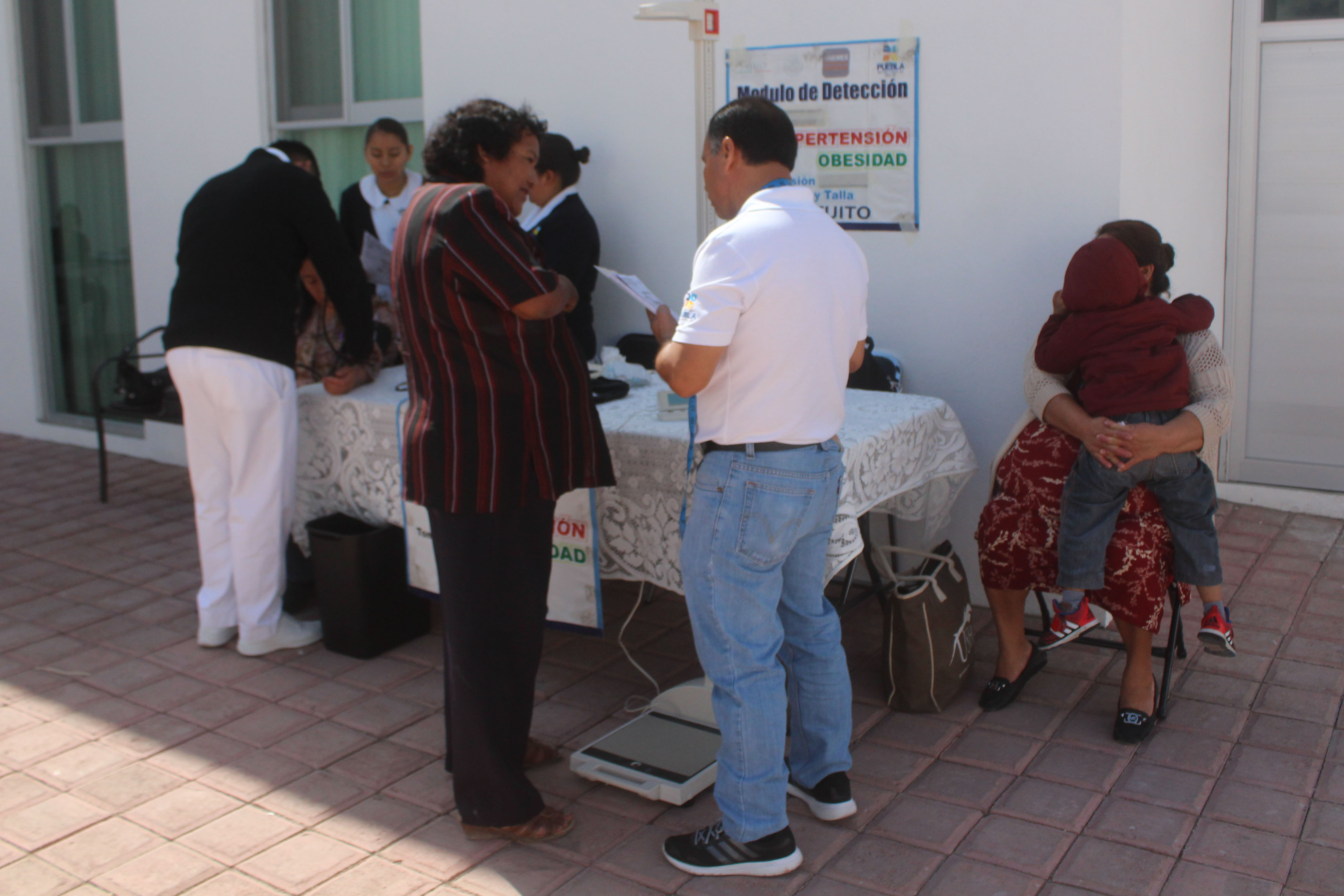 Fiscalía realiza jornada de salud para la mujer en Tehuacán