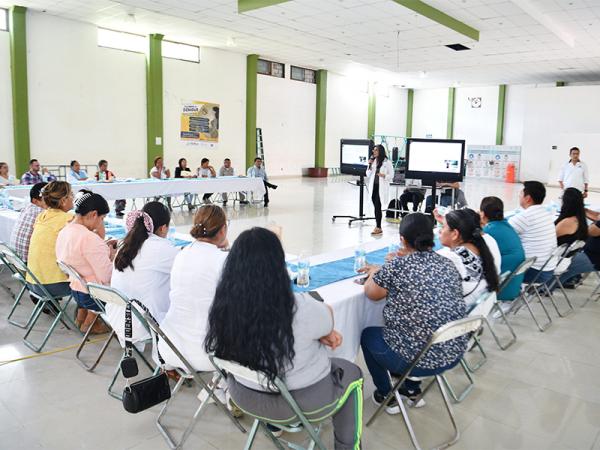 Refuerza Salud combate del dengue desde Jurisdicción de Tehuacán
