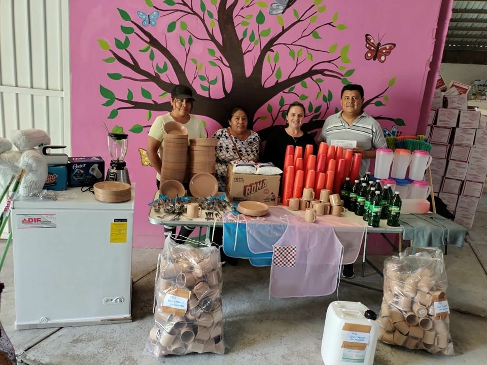 Beneficia DIF municipal a escuela de Ocoyucan