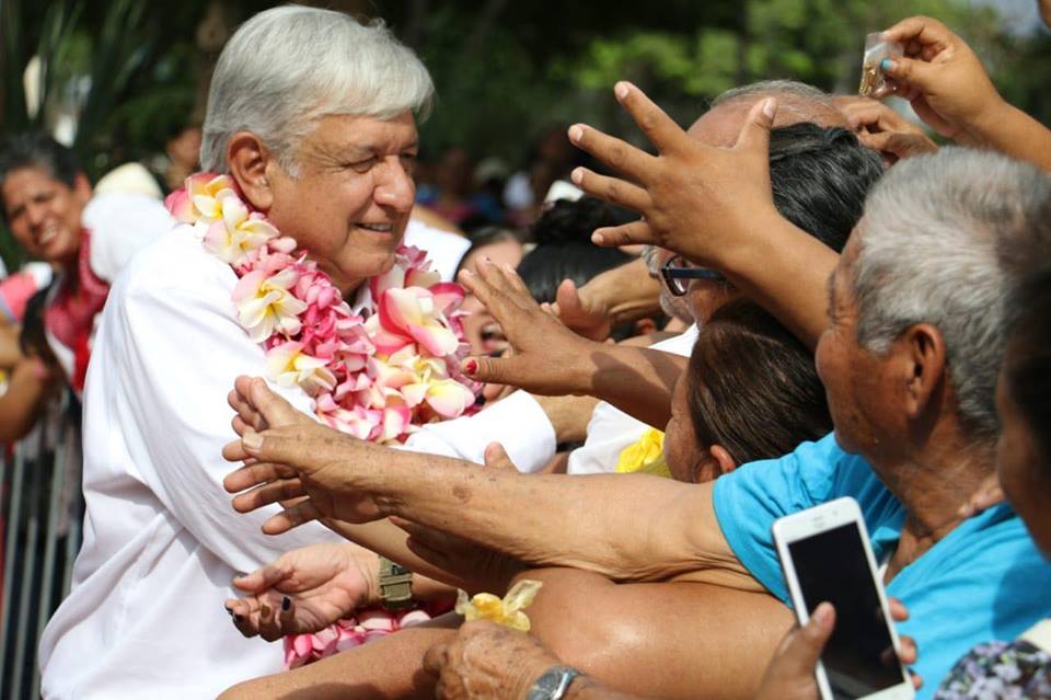 AMLO primer presidente que recibirá Bastón de Mando 