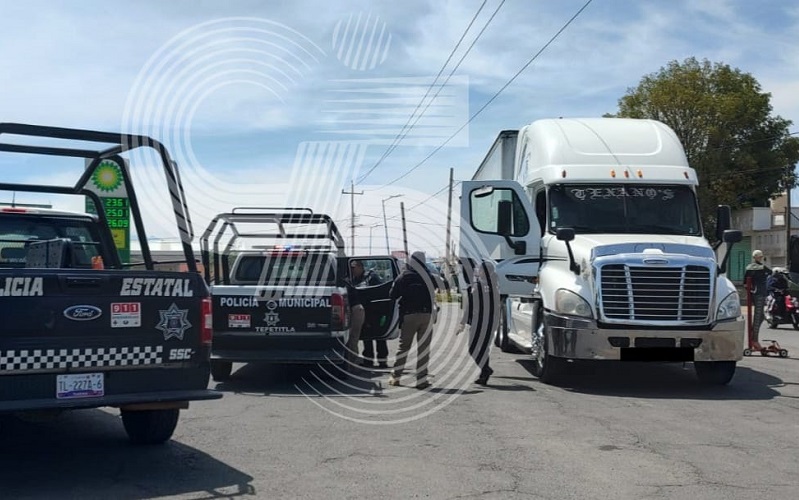 Roban tráiler que iba a Huejotzingo y caen ladrones en Tlaxcala