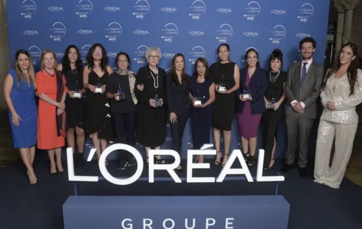 Ocho científicas mexicanas reciben premio por L’Oréal y UNESCO