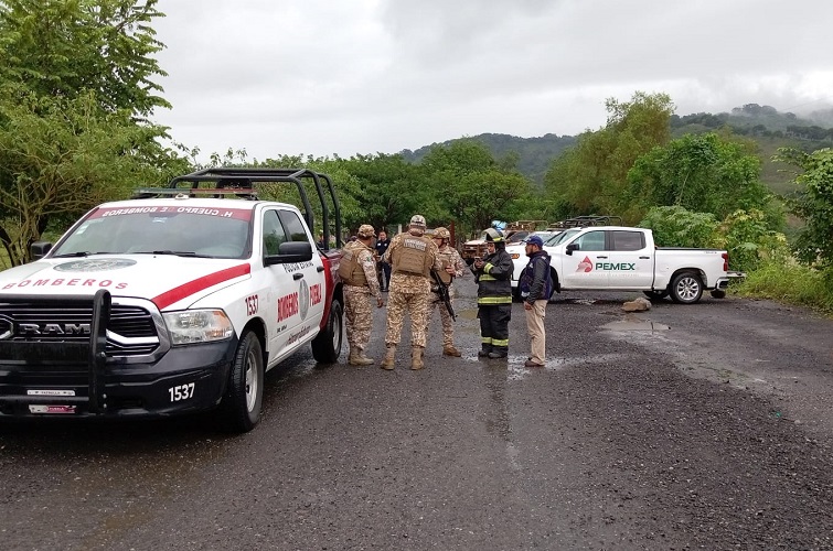 Alerta por derrame de combustible en el río San Marcos, en Xicotepec