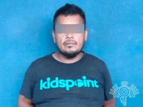 Le hallan a Graciano 60 dosis de droga en calles de Puebla capital