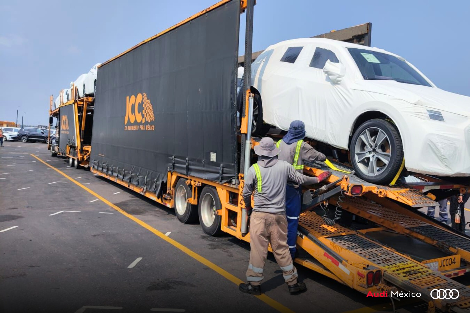 FOTOS Zarpan hacia Europa las primeras Audi Q5 fabricadas en San José Chiapa