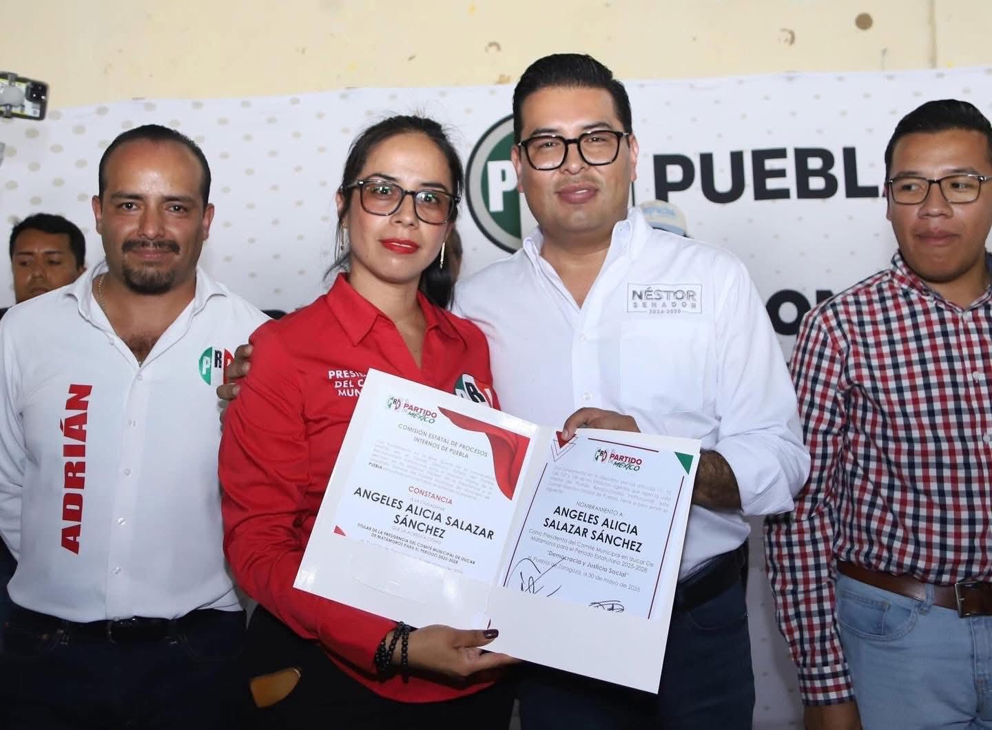 Toma protesta el nuevo comité municipal del PRI en Izúcar