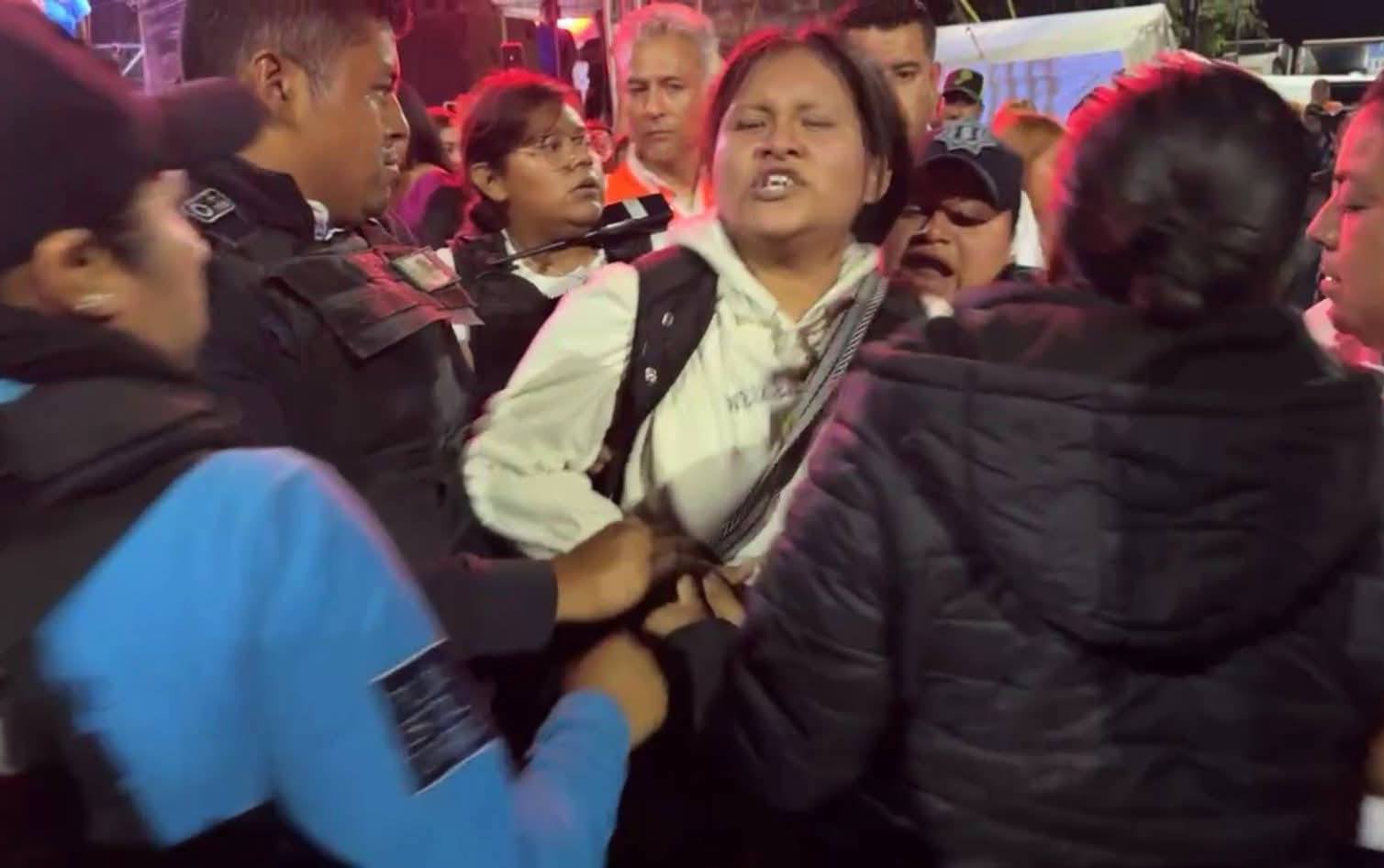 Se registra riña en concierto del Malilla en Izúcar