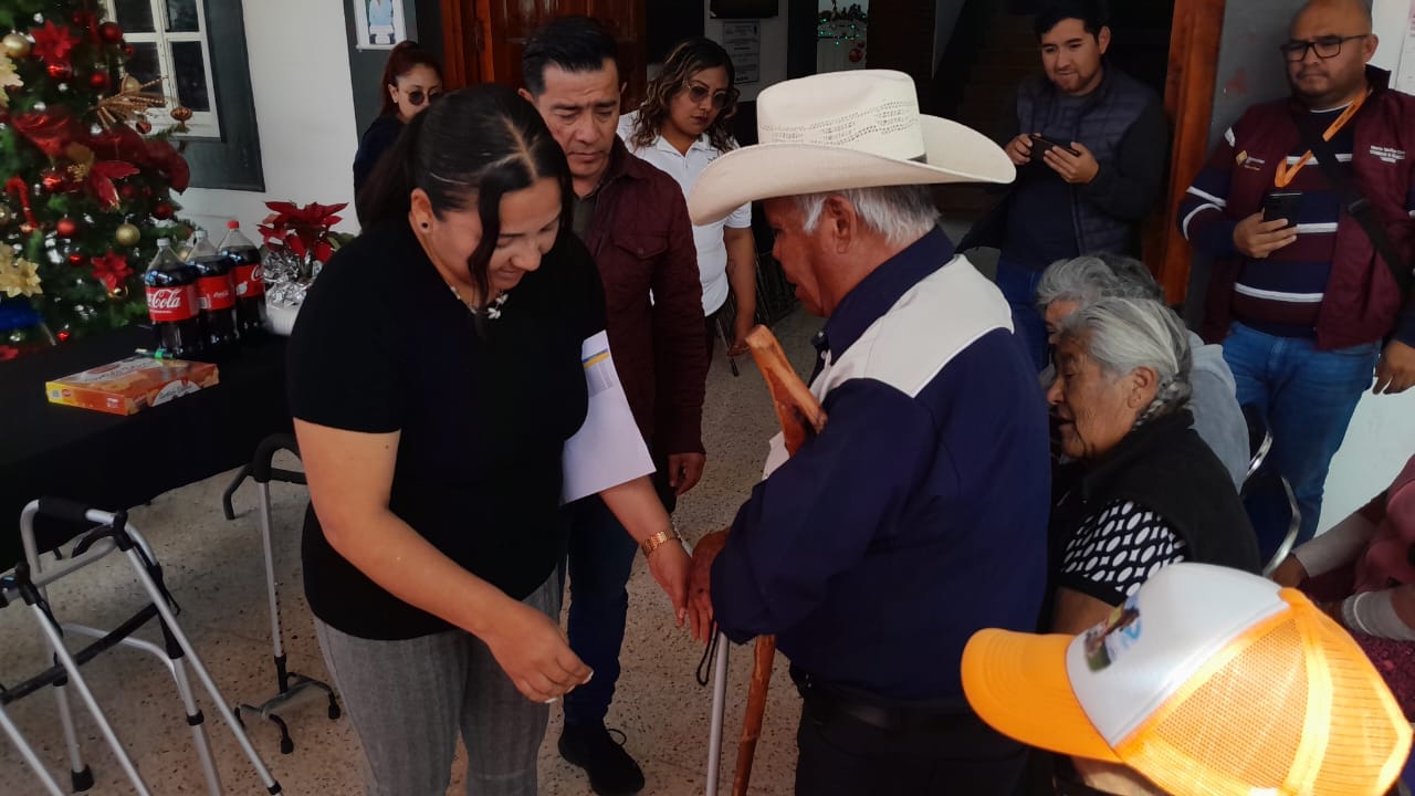 Otorgan aparatos ortopédicos a personas adultas y con discapacidad en Cañada Morelos