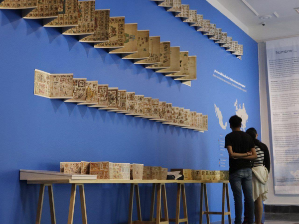 Exposición Nombrar / to be named llega a galería del palacio municipal de Puebla