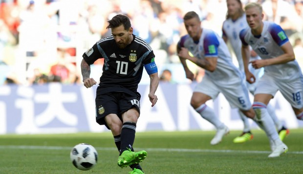 Argentina se estrella con el muro de Islandia y quedan 1-1