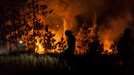 Ya van 13 muertos por incendios en Chile