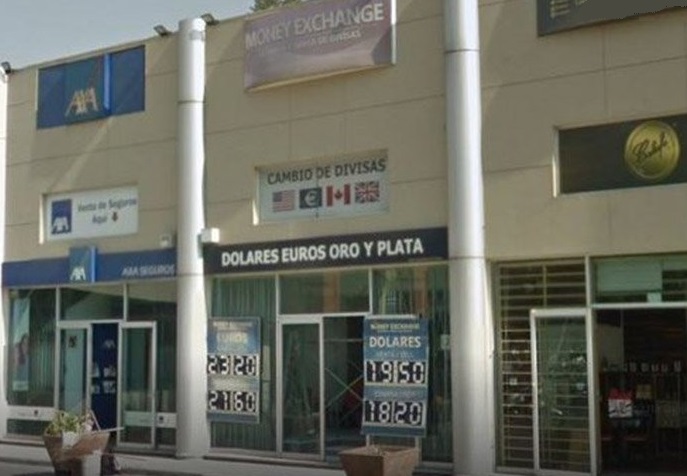 Asaltan sucursal de Money Exchange en bulevar 5 de Mayo