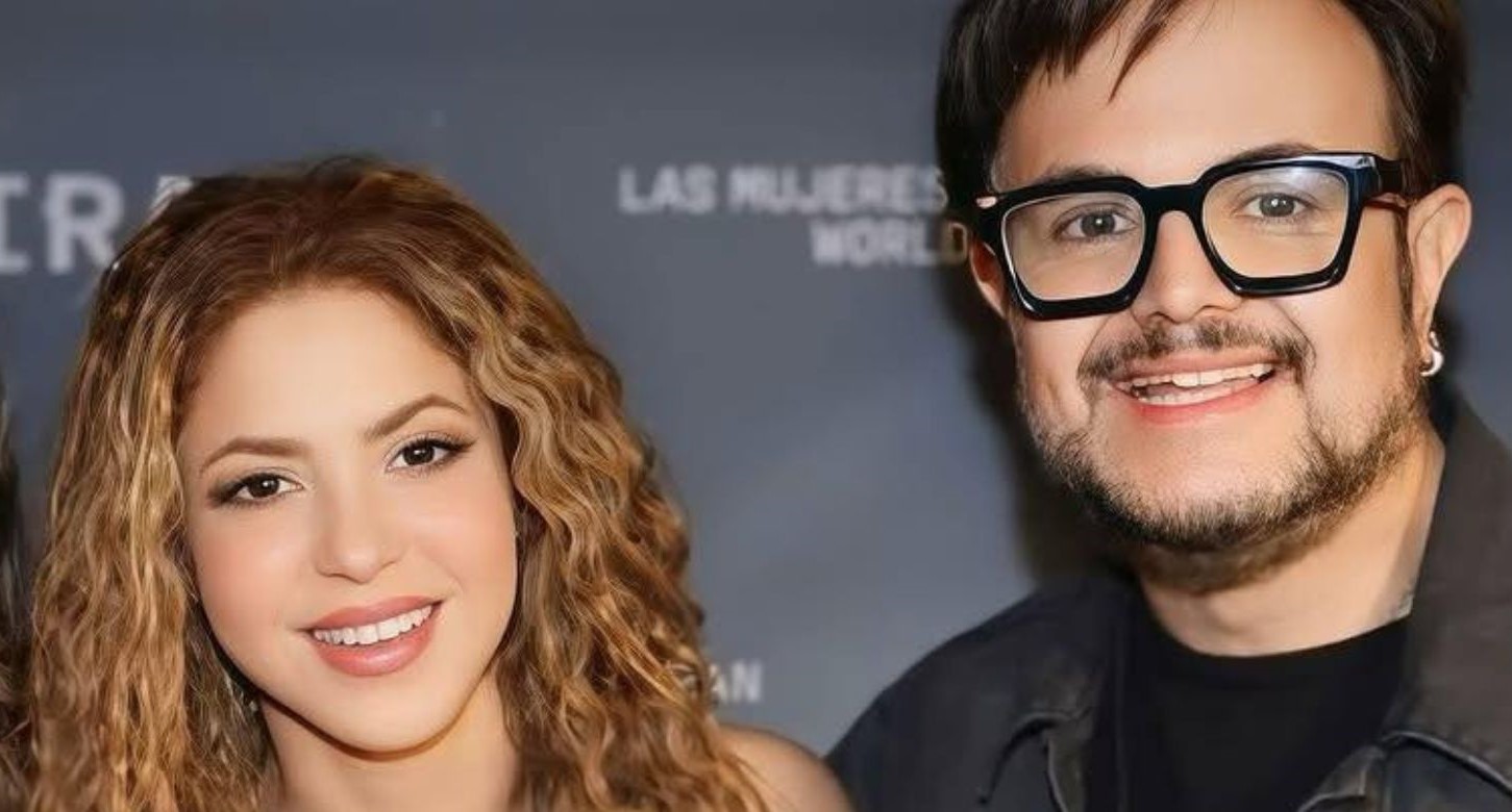 Shakira, ¿coqueta? ... Esto dice Aleks Syntek 