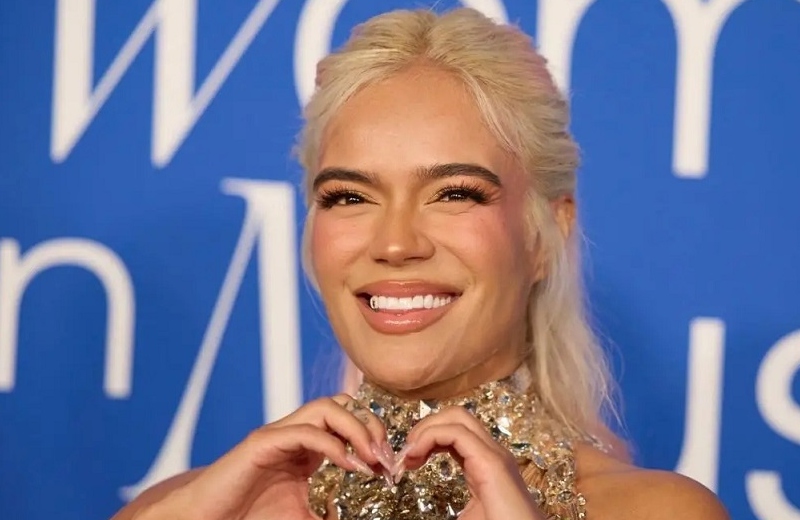 Karol G expresa su apoyo a la comunidad migrante 