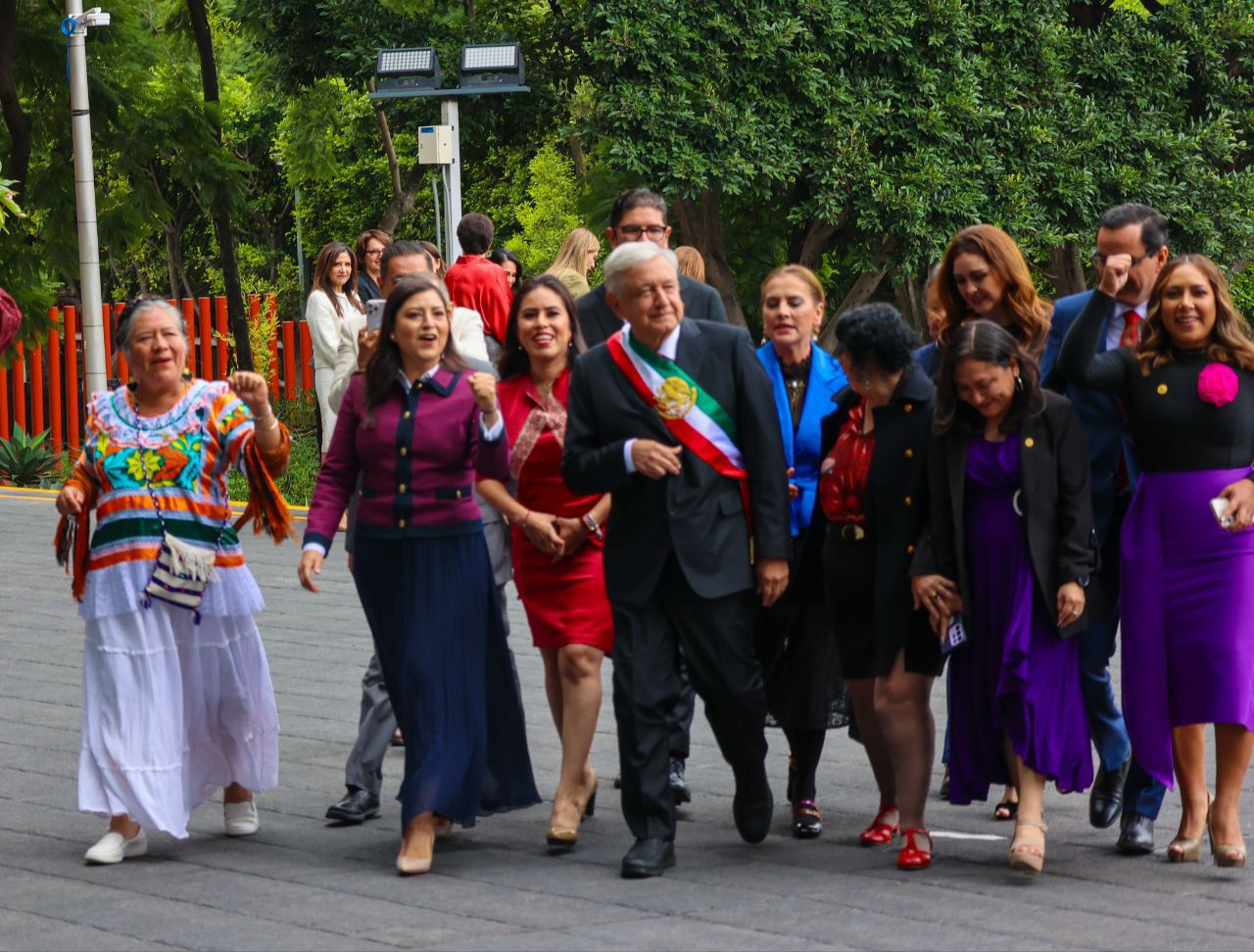 Claudia Rivera forma parte de Comisión de bienvenida para AMLO y Sheinbaum