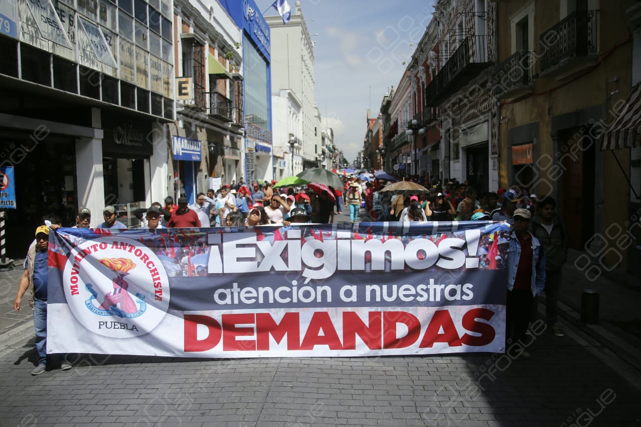 Amagan con instalar 2 mil ambulantes si Rivera no cumple con obras
