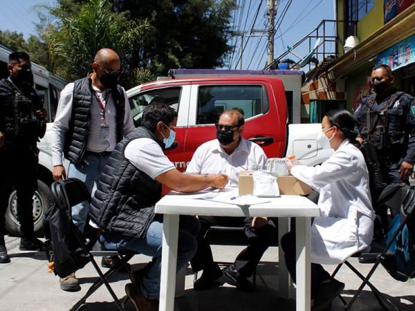 SMT realiza antidoping a choferes del transporte en Puebla; 4 resultaron positivos