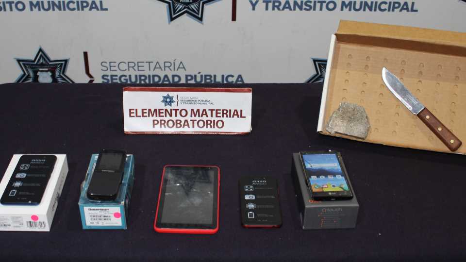 Niños de 14 y 15 años asaltan local de celulares en Plaza Loreto