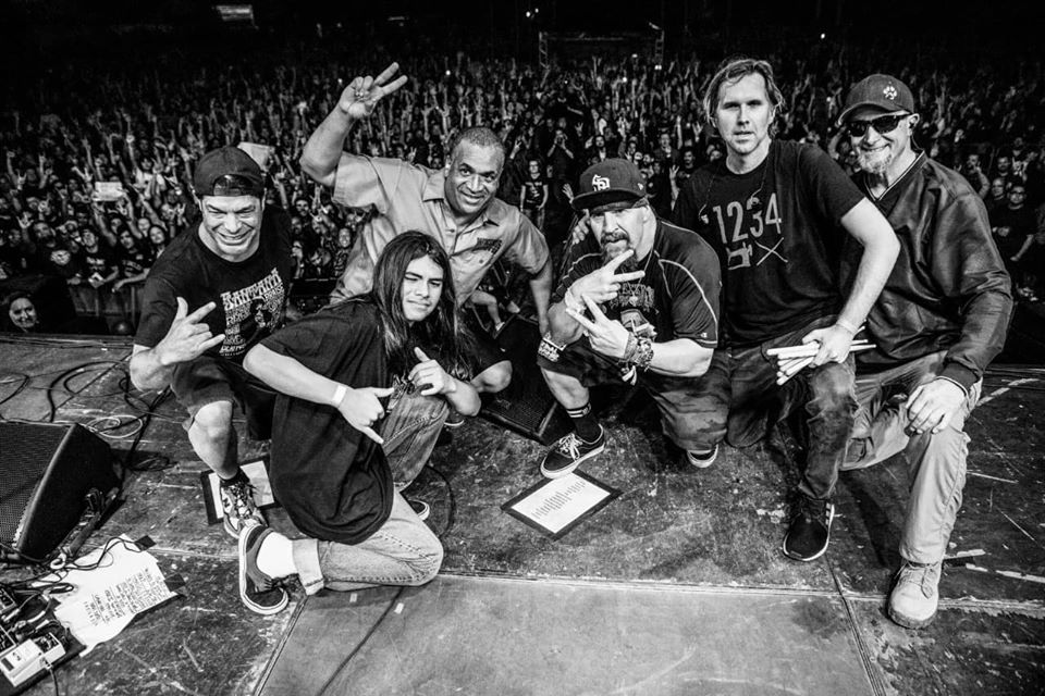Ofrecerá concierto en redes sociales Metallica debido al COVID19