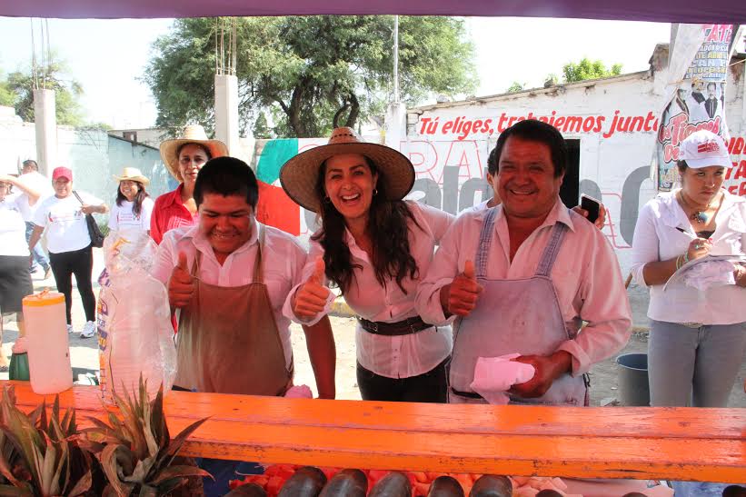 Propone Geraldine González fortalecimiento de industria