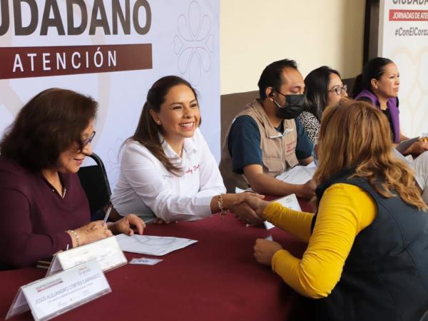 En Martes Ciudadano, Gaby Bonilla atendió y el SEDIF dignifica el bienestar familiar