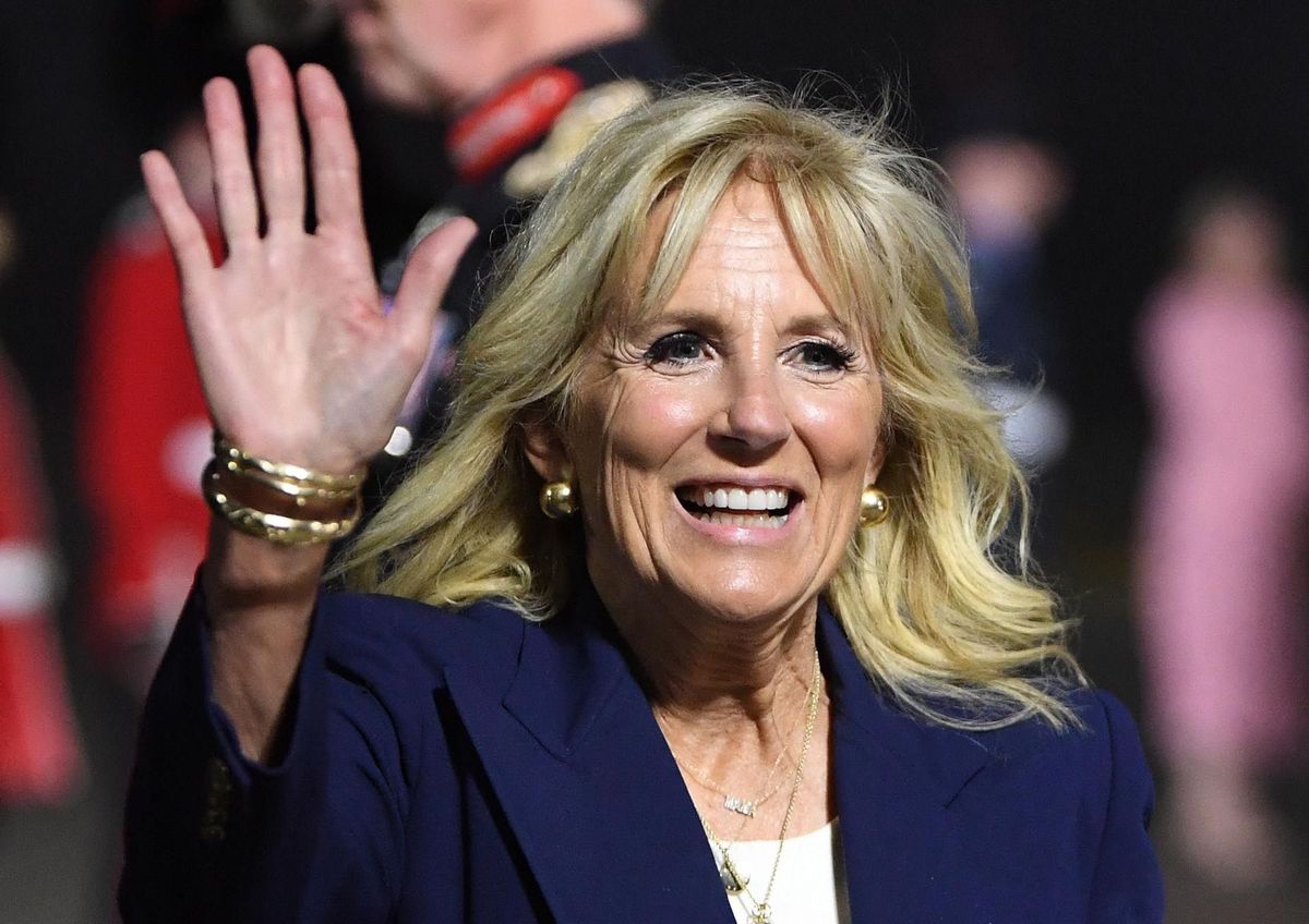 Esposa de Biden da positivo a Covid