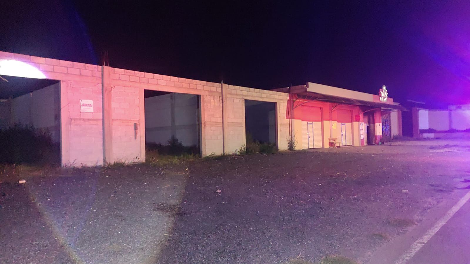 Balean e incendian inmueble asegurado por la Fiscalía en Tecamachalco
