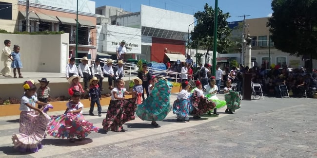 Celebran el 56 aniversario de educación indígena