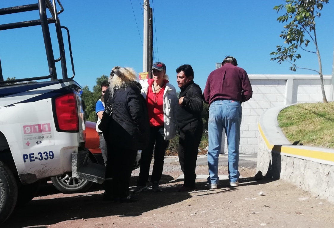 Sujetos armados asaltan a actores que graban serie en Tehuacán