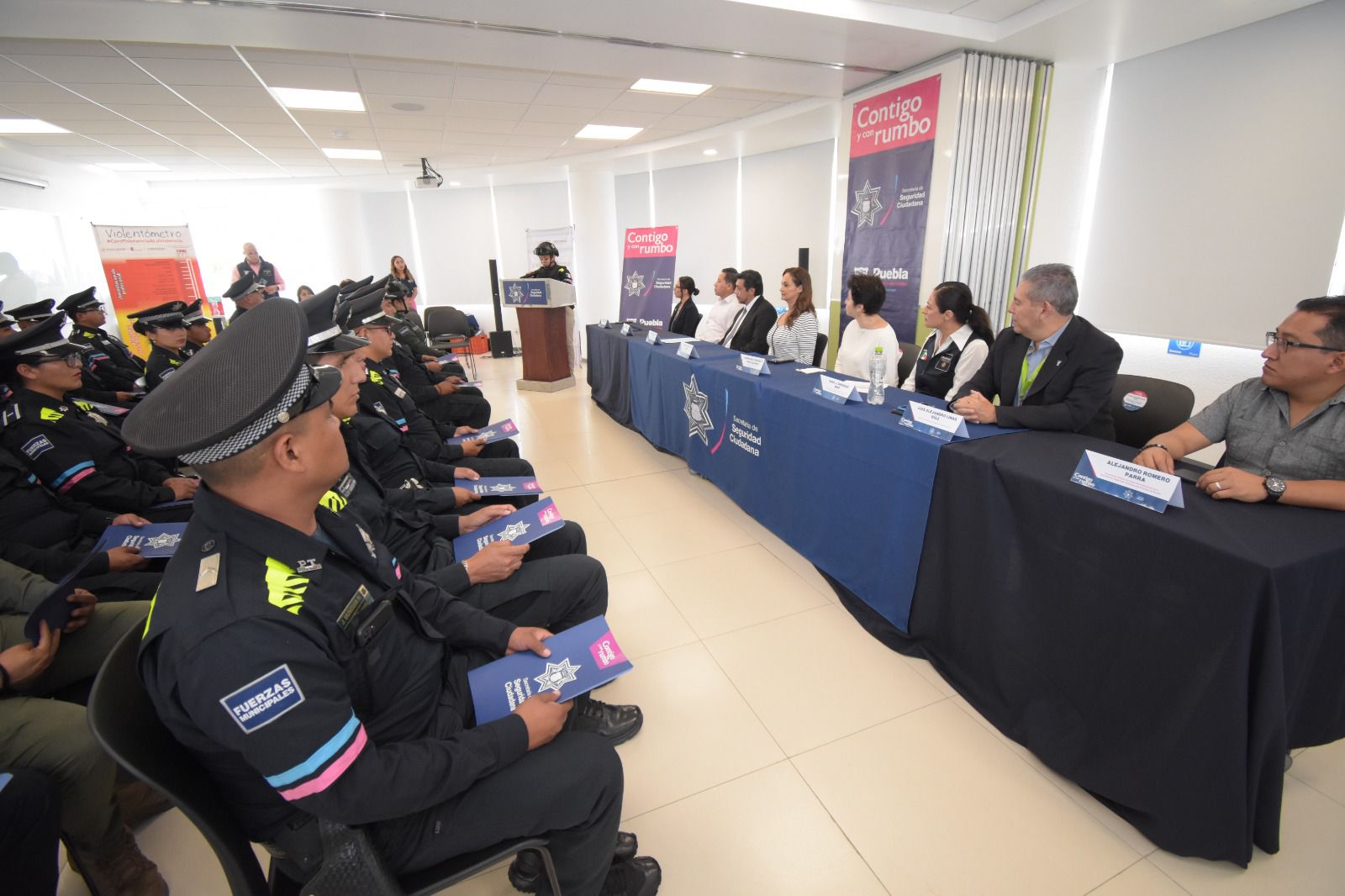 Elementos de SSC Puebla se capacitan en atención a mujeres víctimas de violencia