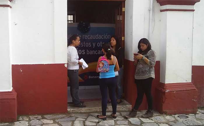 Ayuntamiento evita que Banamex cierre sucursal en Cuetzalan