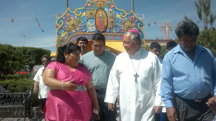 Agradece arzobispo ayuda de Buenavista de Juárez para necesitados